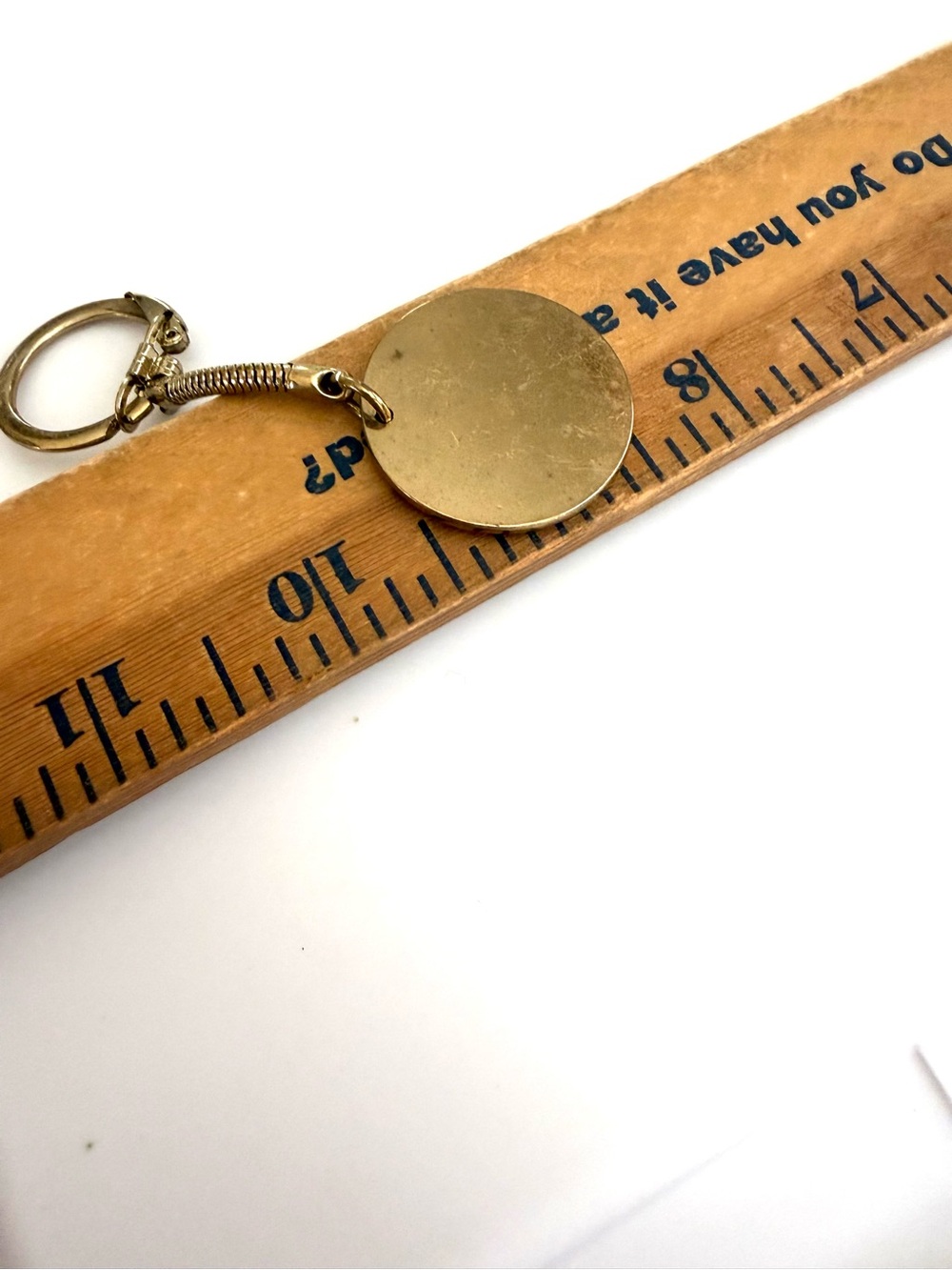 Vintage Oscar Keychain - Picture 2 of 2